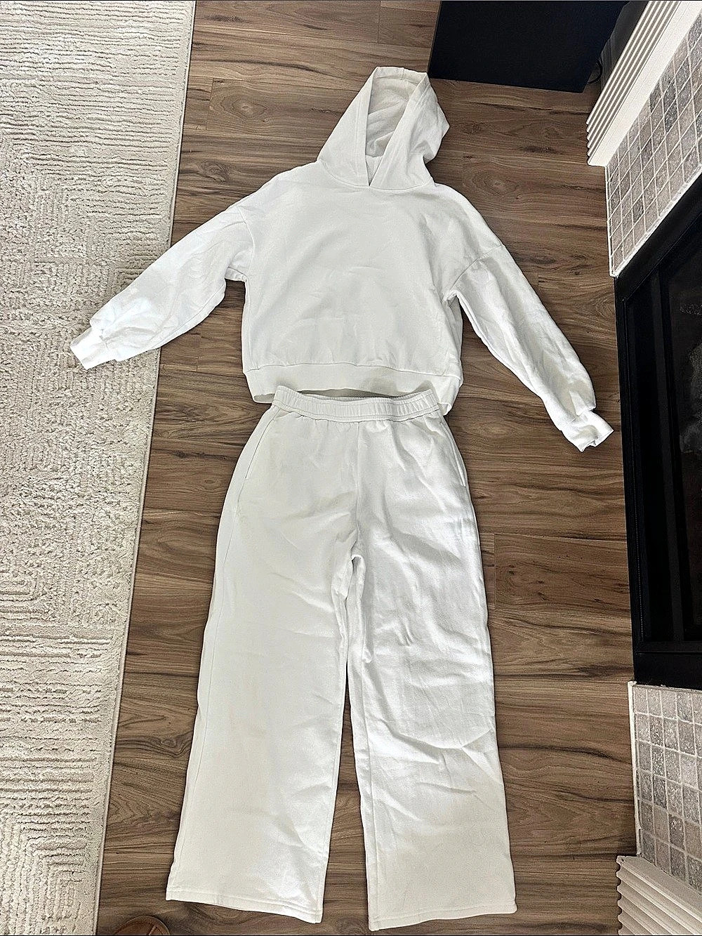 White PrettyGarden Women's 2 Piece Sweatsuit Long Sleeve Hoodie Wide Leg Sweatpa